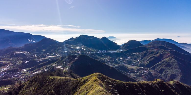 Gunung Bismo, Salah Satu Atap Dieng yang Menawan